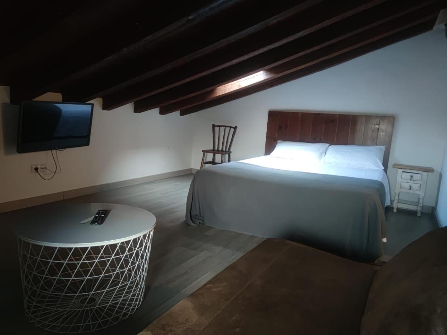 Hotel Papamoscas ลาอิรวยลา ภายนอก รูปภาพ